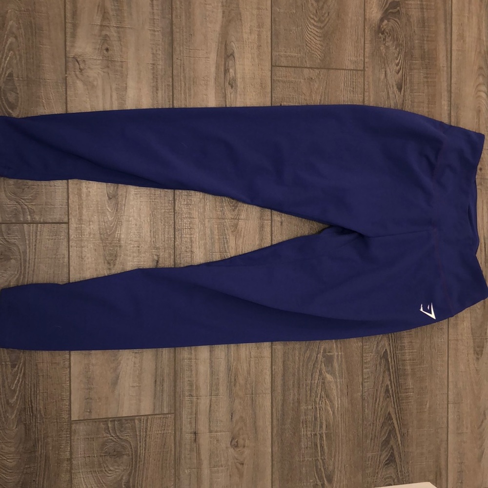 High waisted gymshark leggings!